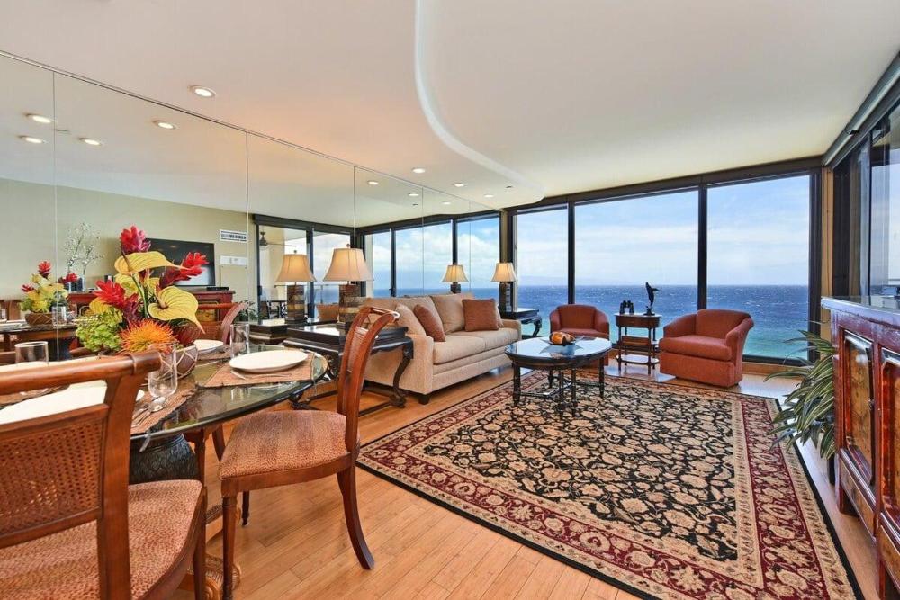 Mahana 1008 · MA 1008 Luxury BeachFront Condo